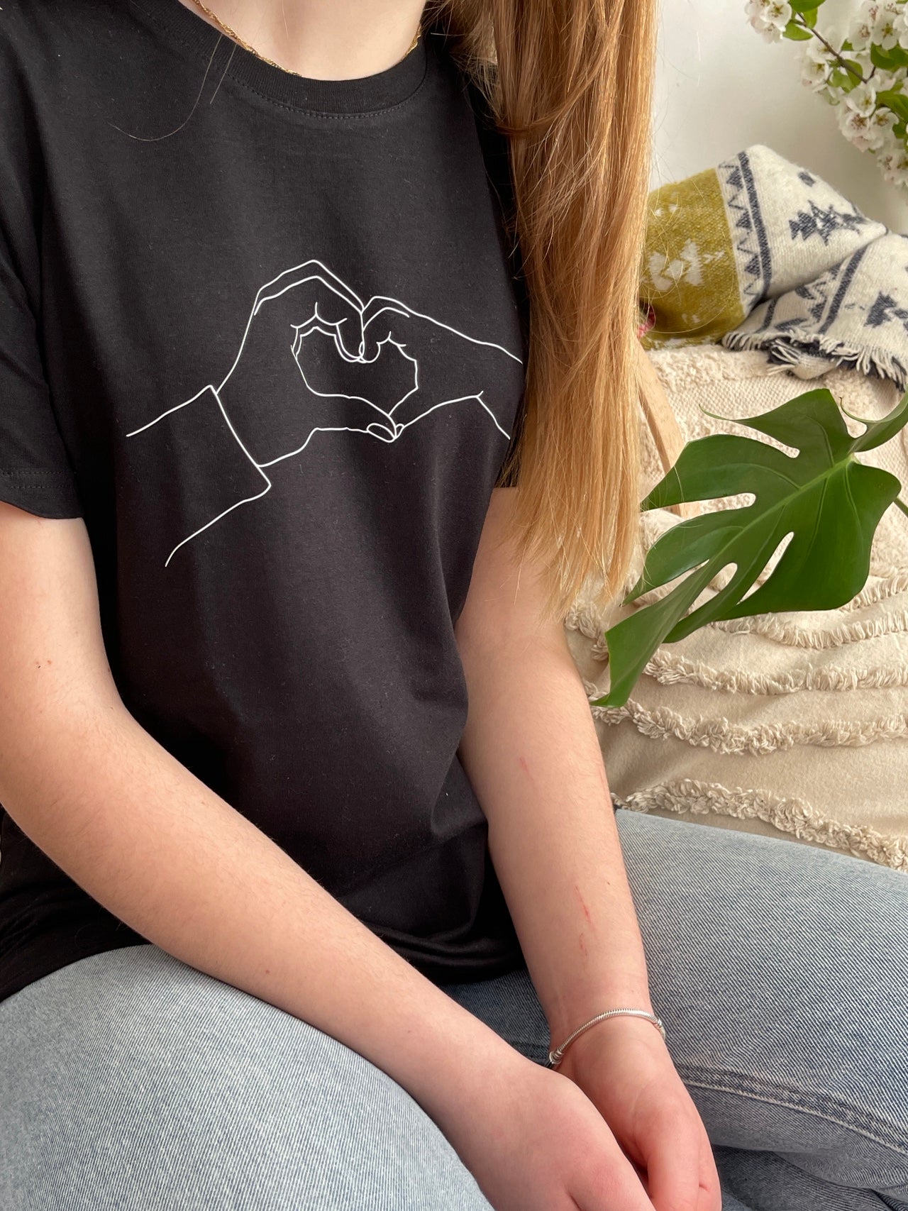 schwarzes T-Shirt "little big heart" bedruckt mit kurzem Arm