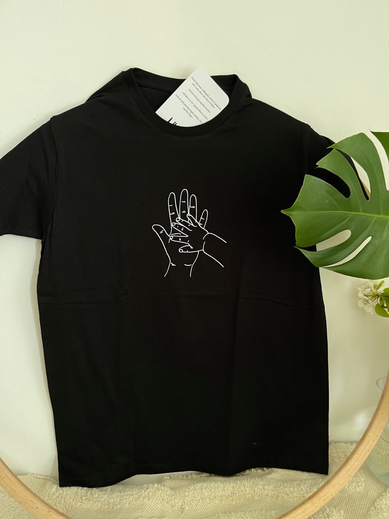 schwarzes T-Shirt "Du und Ich" bedruckt mit kurzem Arm